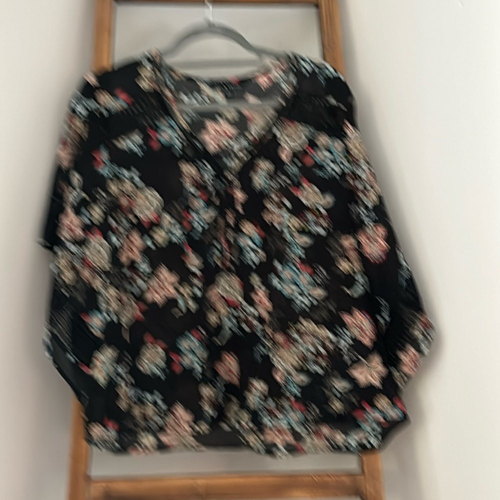 Women’s Blouse